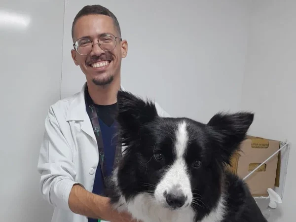 dr Luan Aleksander Ângelo Silva veterinário hematologia meu pet e companhia